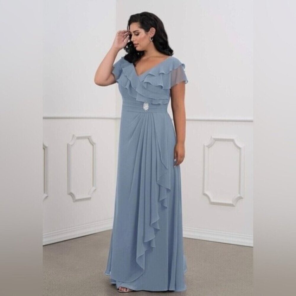 AZAZIE maxi dress A-Line Ruched Chiffon Floor-Length Dress Dusty Blue Size 10 - Picture 4 of 14
